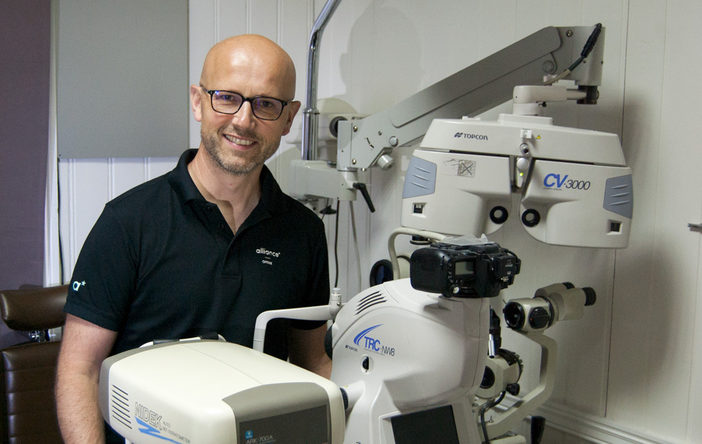 Fevik Optikk, Optiker Ivar